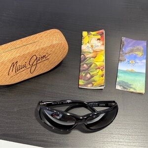 Maui Jim Lagoon Black Polarized Sunglasses